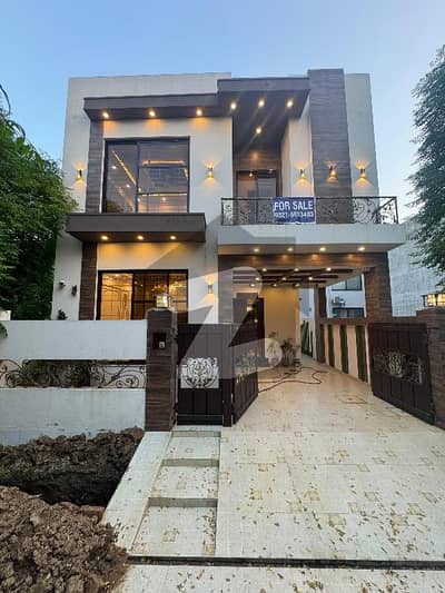 5 Marla Brand New Modern Design Luxury Designer House For Sale In DHA Rahbar Phase 2