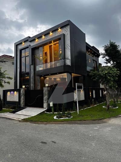 8 Marla Luxury Brand New 4 Bedroom House Available For Sale In DHA 9 Town Lahore