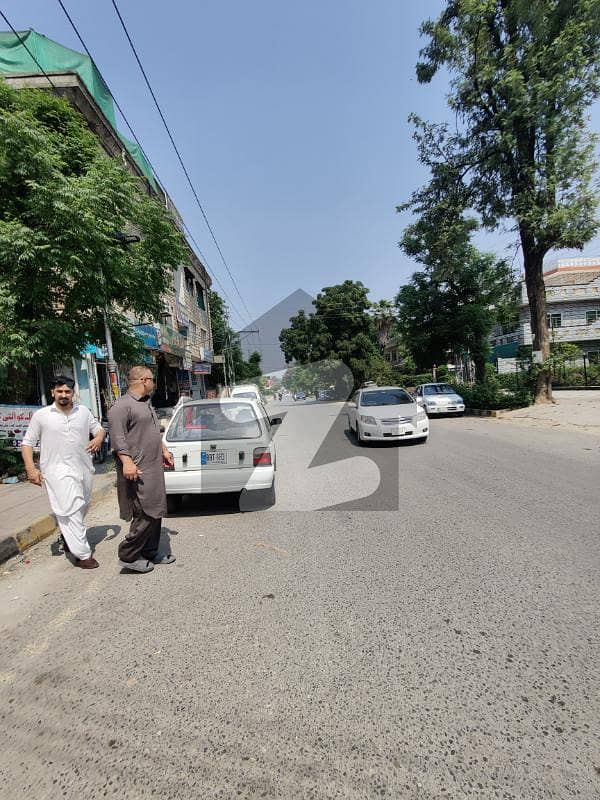 آئی ۔ 10 اسلام آباد میں 3 مرلہ دکان 1.75 لاکھ میں کرایہ پر دستیاب ہے۔