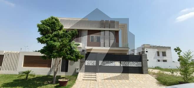 Double Storey 35 Marla House For sale In DHA Phase 1 - Sector R Multan