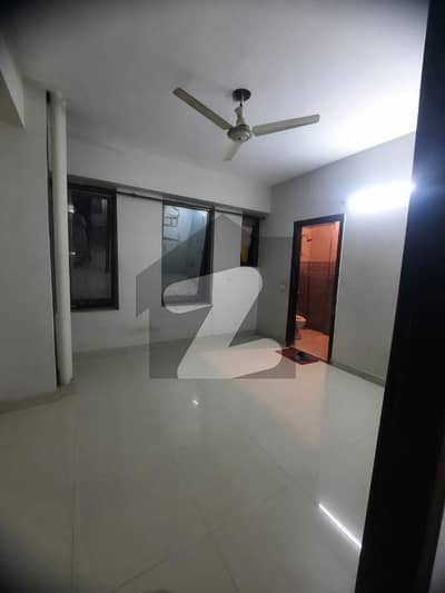 ڈی ایچ اے ڈیفینس فیز 2 ڈی ایچ اے ڈیفینس,اسلام آباد میں 1 کمرے کا 3 مرلہ فلیٹ 25.0 ہزار میں کرایہ پر دستیاب ہے۔