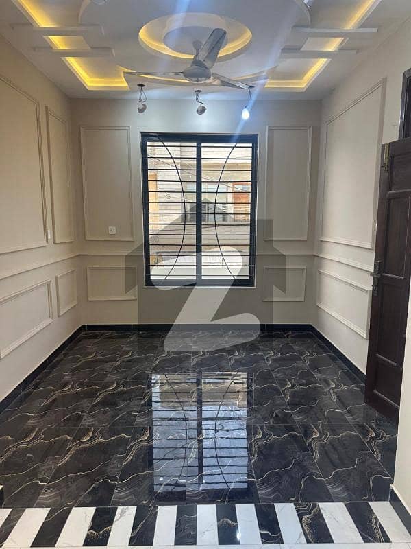 House For Rent Available House For Rent Available