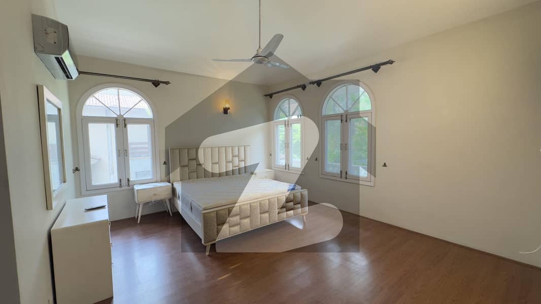 ایف ۔ 7 اسلام آباد میں 6 کمروں کا 4 کنال مکان 13.5 لاکھ میں کرایہ پر دستیاب ہے۔ ایف ۔ 7 اسلام آباد میں 6 کمروں کا 4 کنال مکان 13.5 لاکھ میں کرایہ پر دستیاب ہے۔