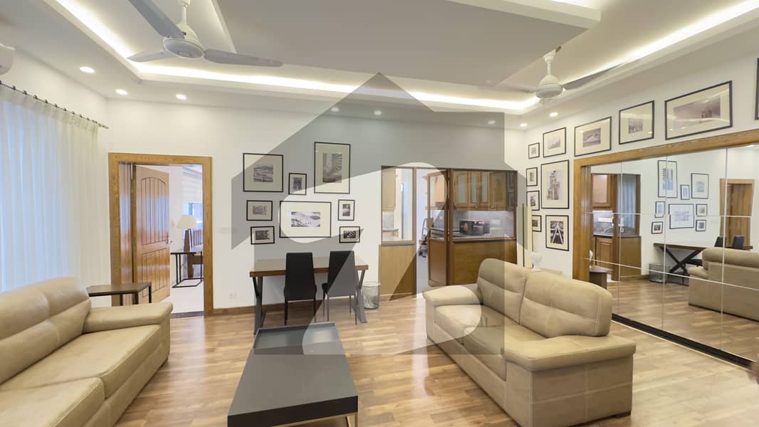 ایف ۔ 8 اسلام آباد میں 4 کمروں کا 18 مرلہ مکان 8.5 لاکھ میں کرایہ پر دستیاب ہے۔ ایف ۔ 8 اسلام آباد میں 4 کمروں کا 18 مرلہ مکان 8.5 لاکھ میں کرایہ پر دستیاب ہے۔