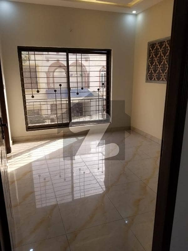 5 MARLA HOUSE AVAILABLE FOR RENT 5 MARLA HOUSE AVAILABLE FOR RENT