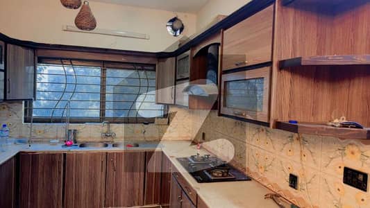 10 marla Uper Portion For Rent