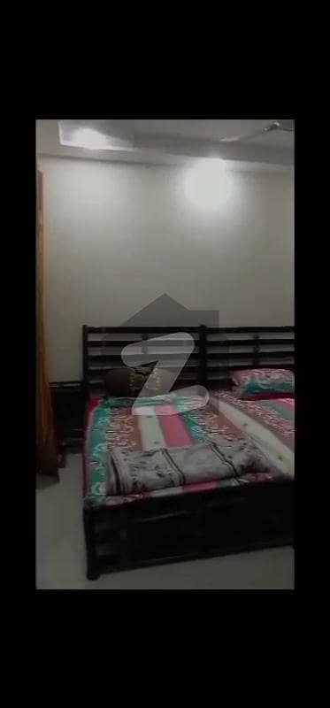 ابوالحسن اصفہا نی روڈ کراچی میں 4 کمروں کا 8 مرلہ فلیٹ 2.4 کروڑ میں برائے فروخت۔