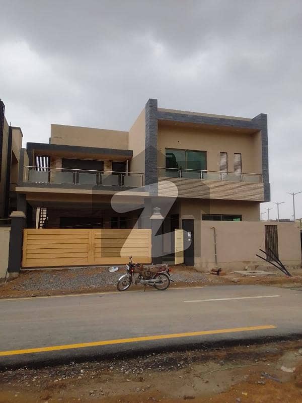 عسکری 6 ملیر کنٹونمنٹ,کینٹ,کراچی میں 4 کمروں کا 12 مرلہ مکان 6.0 کروڑ میں برائے فروخت۔ عسکری 6 ملیر کنٹونمنٹ,کینٹ,کراچی میں 4 کمروں کا 12 مرلہ مکان 6.0 کروڑ میں برائے فروخت۔