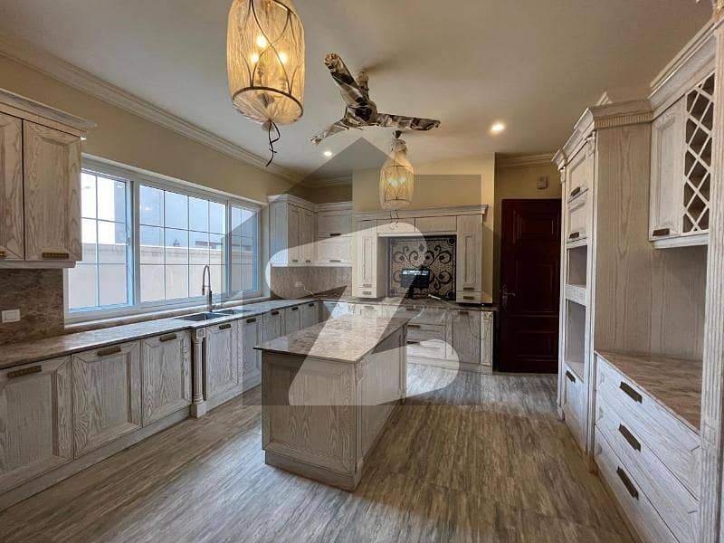 F6 Brand New House For Sale