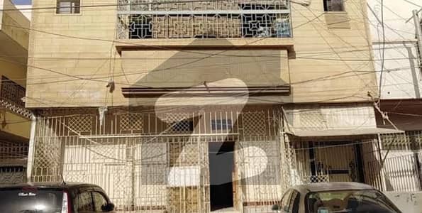 نارتھ ناظم آباد ۔ بلاک ڈی نارتھ ناظم آباد,کراچی میں 3 کمروں کا 1 کنال مکان 7.9 کروڑ میں برائے فروخت۔