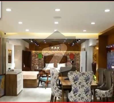 کلفٹن ۔ بلاک 8 کلفٹن,کراچی میں 3 مرلہ دکان 7.0 کروڑ میں برائے فروخت۔