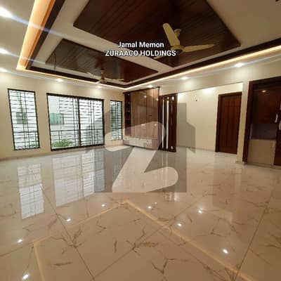 370 Yards Semi Corner Brand New 5 Bed Villa Having A+ Build Quality ORIGNAL LISTING