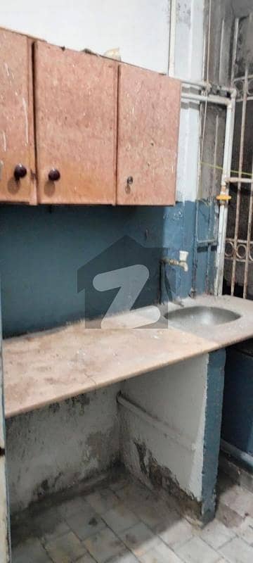 گلستانِِ جوہر ۔ بلاک 17 گلستانِ جوہر,کراچی میں 1 کمرے کا 2 مرلہ فلیٹ 38.5 لاکھ میں برائے فروخت۔ گلستانِِ جوہر ۔ بلاک 17 گلستانِ جوہر,کراچی میں 1 کمرے کا 2 مرلہ فلیٹ 38.5 لاکھ میں برائے فروخت۔