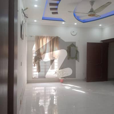 1 Kanal Brand New Upper Portion For Rent