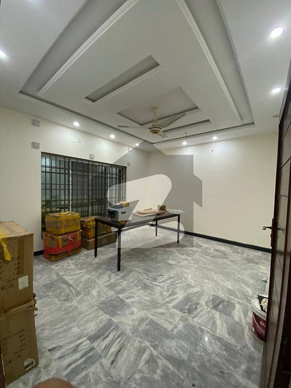 جی ۔ 13 اسلام آباد میں 4 کمروں کا 7 مرلہ مکان 1.5 لاکھ میں کرایہ پر دستیاب ہے۔ جی ۔ 13 اسلام آباد میں 4 کمروں کا 7 مرلہ مکان 1.5 لاکھ میں کرایہ پر دستیاب ہے۔