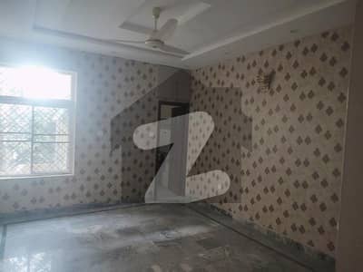 5 Marla 2nd Floor Portion For Rent In Johar Town