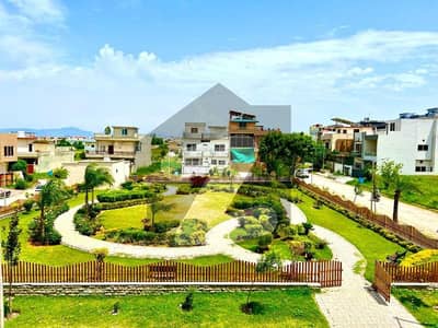 8 MARLA PARK FACE PLOT FOR SALE F-17 ISLAMABAD ALL FACILITY AVAILABLE CDA PPROVED SECTOR