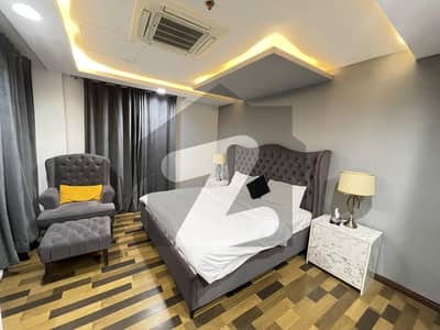 گولڈ کریسٹ مال اینڈ ریزیڈینسی ڈی ایچ اے فیز 4,ڈی ایچ اے ڈیفینس,لاہور میں 1 کمرے کا 5 مرلہ فلیٹ 2.3 لاکھ میں کرایہ پر دستیاب ہے۔