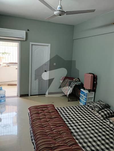 سحر کمرشل ایریا ڈی ایچ اے فیز 7,ڈی ایچ اے ڈیفینس,کراچی میں 2 کمروں کا 4 مرلہ فلیٹ 1.4 کروڑ میں برائے فروخت۔