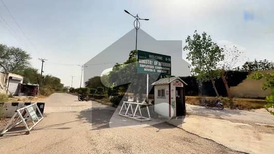 جی ۔ 16/4 جی ۔ 16,اسلام آباد میں 8 مرلہ رہائشی پلاٹ 38.0 لاکھ میں برائے فروخت۔