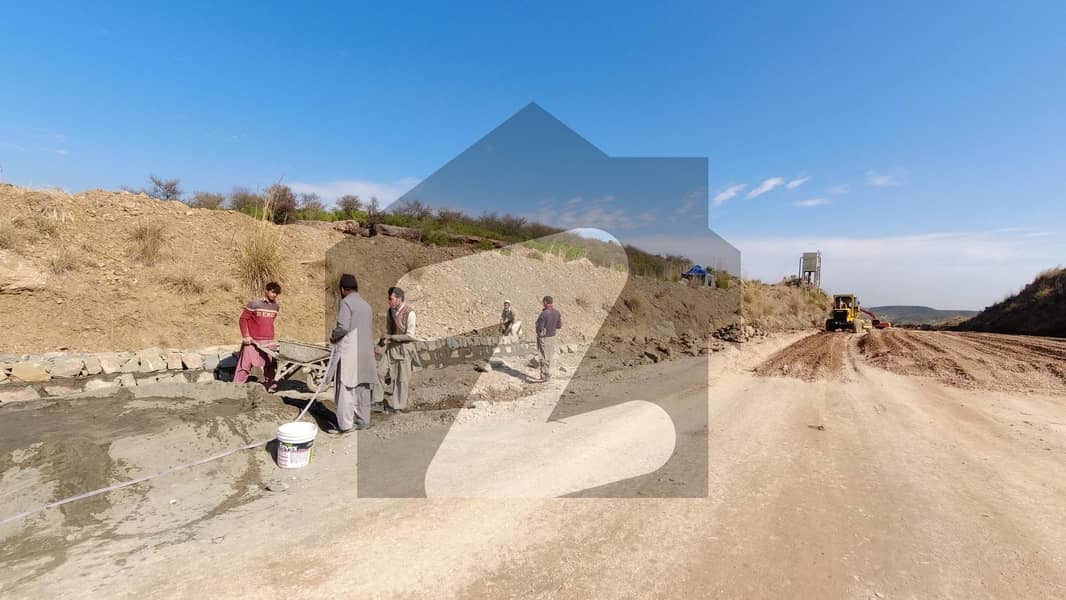 سی پندرہ اسلام آباد میں 1 کنال رہائشی پلاٹ 3.45 کروڑ میں برائے فروخت۔