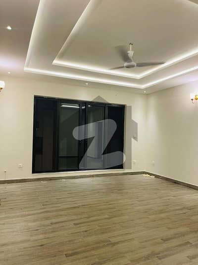 20 Marla Designer House Available For Rent In Bahria Town Phase 8