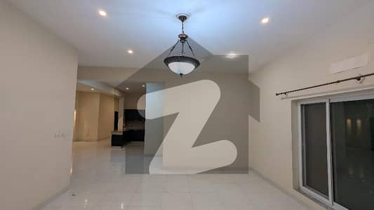 10 Marla Designer House for Rent