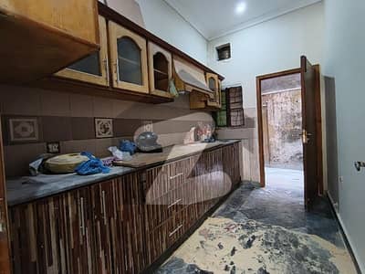 3.5 Marla House For Sale. Good Location
