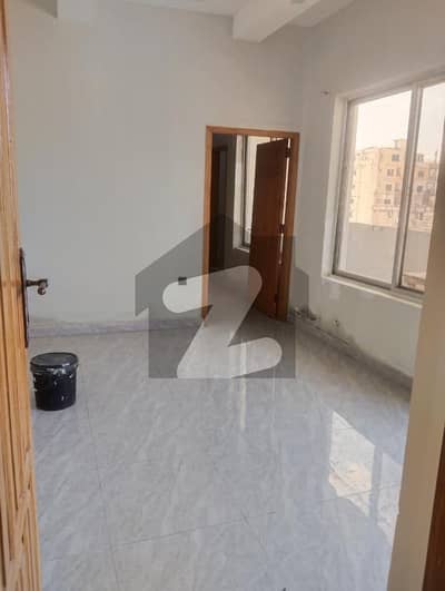 ای ۔ 11/4 ای ۔ 11,اسلام آباد میں 1 کمرے کا 4 مرلہ فلیٹ 1.15 کروڑ میں برائے فروخت۔