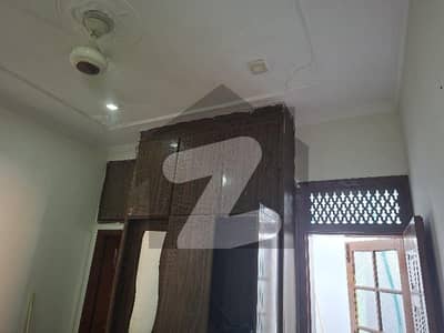 گلبہار سکیم - سیکٹر 1 گلبہار سکیم,راولپنڈی میں 3 کمروں کا 6 مرلہ مکان 1.4 کروڑ میں برائے فروخت۔