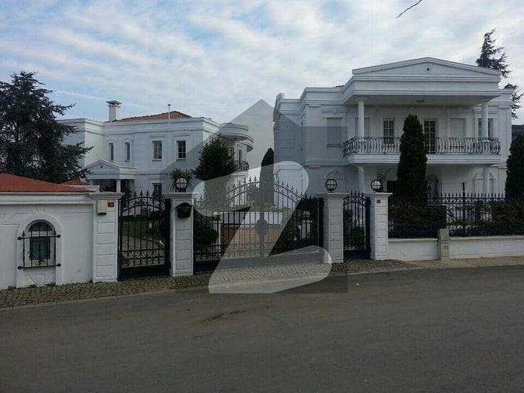 300 Sqyd House For Sale At Prime Location 300 Sqyd House For Sale At Prime Location