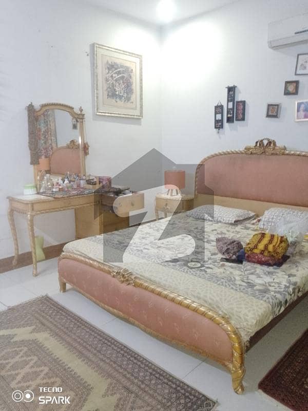 ڈیفینس اسکائی لائن شہید ملت ایکسپریس وے,کراچی میں 3 کمروں کا 8 مرلہ فلیٹ 3.1 کروڑ میں برائے فروخت۔