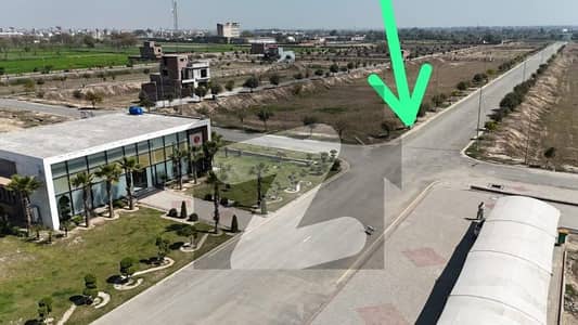 One Kanal 20 Marla 60Ft Road Residential Plot 2/B Block For Sale New Lahore City Prime Location