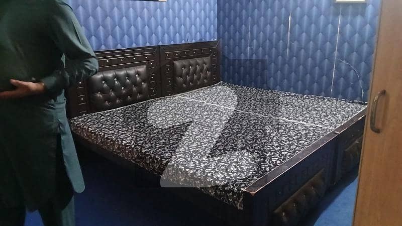 نواب ٹاؤن لاہور میں 2 کمروں کا 5 مرلہ فلیٹ 38.0 ہزار میں کرایہ پر دستیاب ہے۔