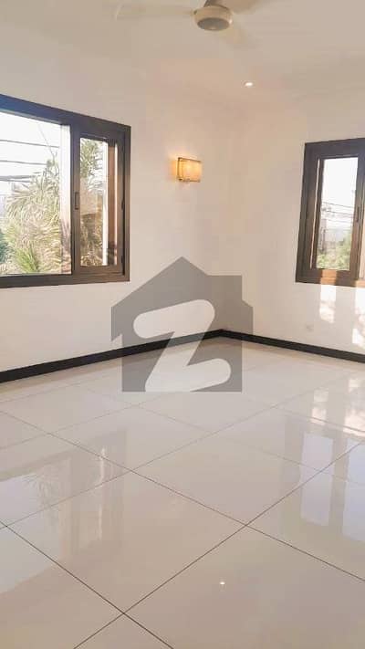 1000 Sq-Yd Executive 5-Bed Bungalow With Huge Garden For Rent DHA Phase 5