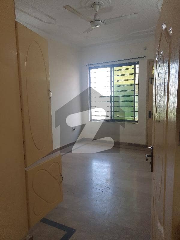 جی ۔ 15 اسلام آباد میں 4 کمروں کا 7 مرلہ مکان 95.0 ہزار میں کرایہ پر دستیاب ہے۔ جی ۔ 15 اسلام آباد میں 4 کمروں کا 7 مرلہ مکان 95.0 ہزار میں کرایہ پر دستیاب ہے۔