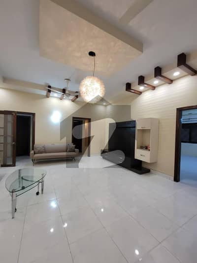Corner Bungalow Available For Silent Commercial Use