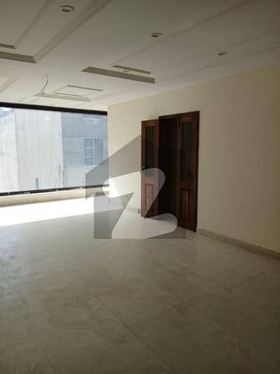4 Marla Office Available For Rent Good Location Lift Available