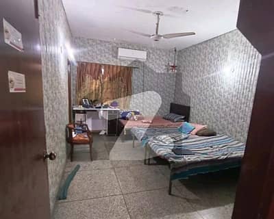 Book A Upper Portion Of 10 Marla In Model Town Model Town