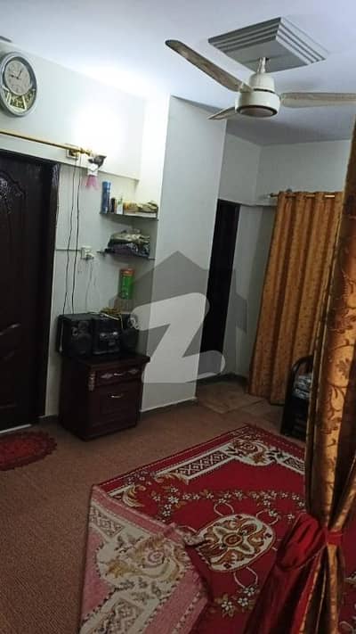 Flat For Sale In Block 18 Fb Area Leased
