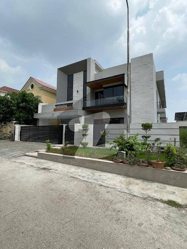 SUN FACE PINDI FACE PLOT LEVEL SOLID LAND SUN FACE PINDI FACE PLOT LEVEL SOLID LAND