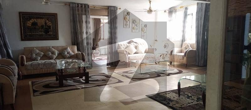 500 Yard G+2 House Plus Basement BLK 06