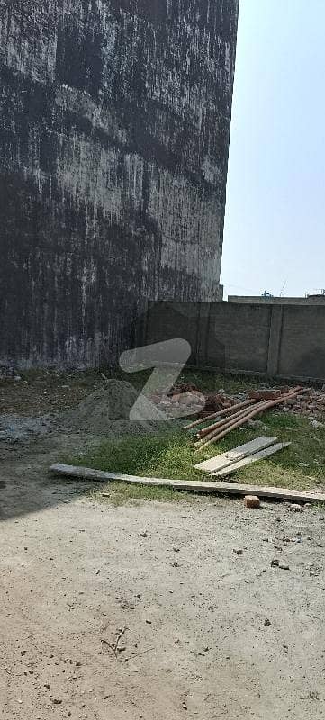 چک شہزاد اسلام آباد میں 4 مرلہ رہائشی پلاٹ 65.0 لاکھ میں برائے فروخت۔