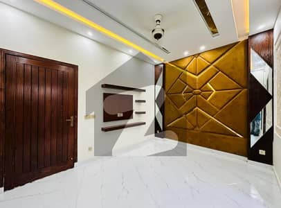 5 Marla Brand New House On 3 Years Easy Instalment Plan In Park View City Lahore.