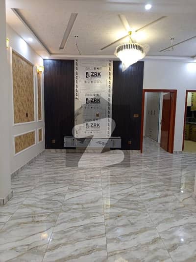 One Kanal Brand New Upper Portion Available For Rent