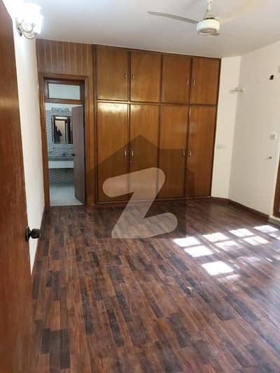 1 Kanal Beautiful House Is Available For Rent In Model Town Lahore