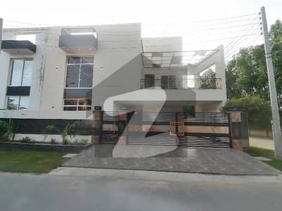 Corner A Centrally Located House Is Available For sale In Multan