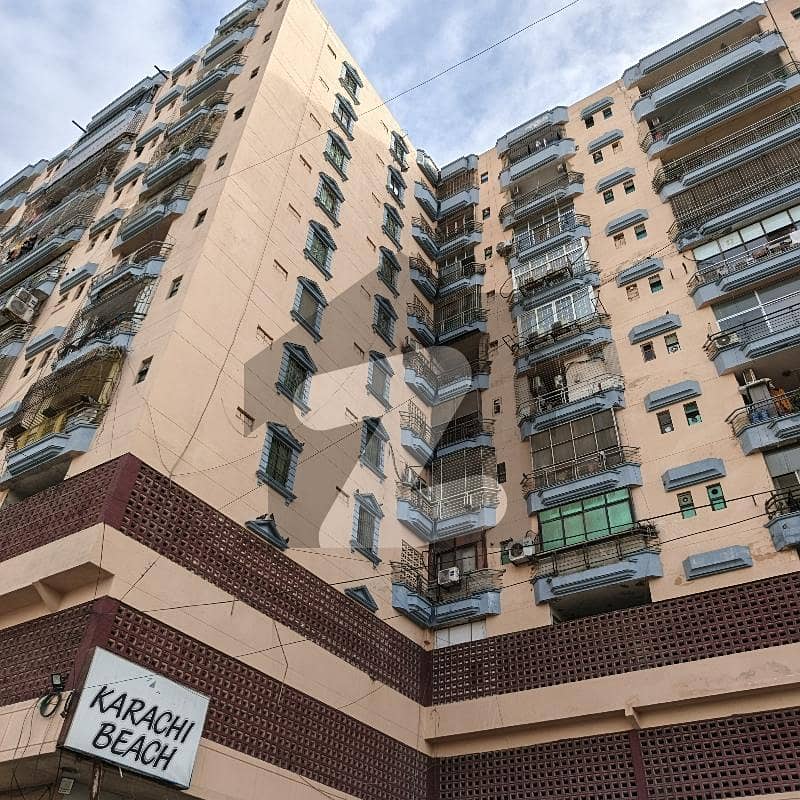 PRIME LOCATION IN CLIFTON BLOCK 3 , 2200 SQFT