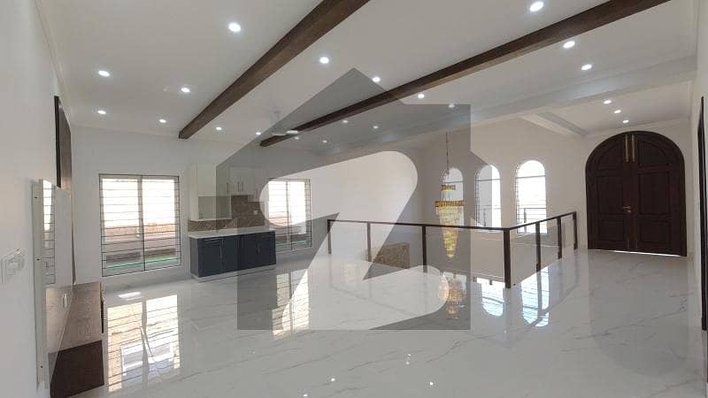 50X90 DESIGNER HOUSE WITH SOLAR/LIFT BASEMENT FOR SALE 50X90 DESIGNER HOUSE WITH SOLAR/LIFT BASEMENT FOR SALE