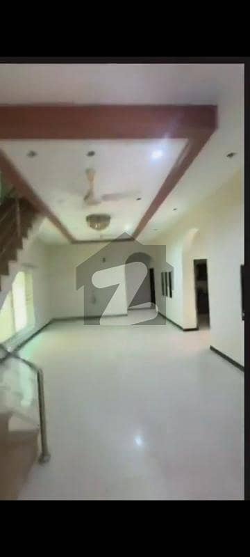 جوڈیشل کالونی لاہور میں 6 کمروں کا 14 مرلہ مکان 4.65 کروڑ میں برائے فروخت۔ جوڈیشل کالونی لاہور میں 6 کمروں کا 14 مرلہ مکان 4.65 کروڑ میں برائے فروخت۔